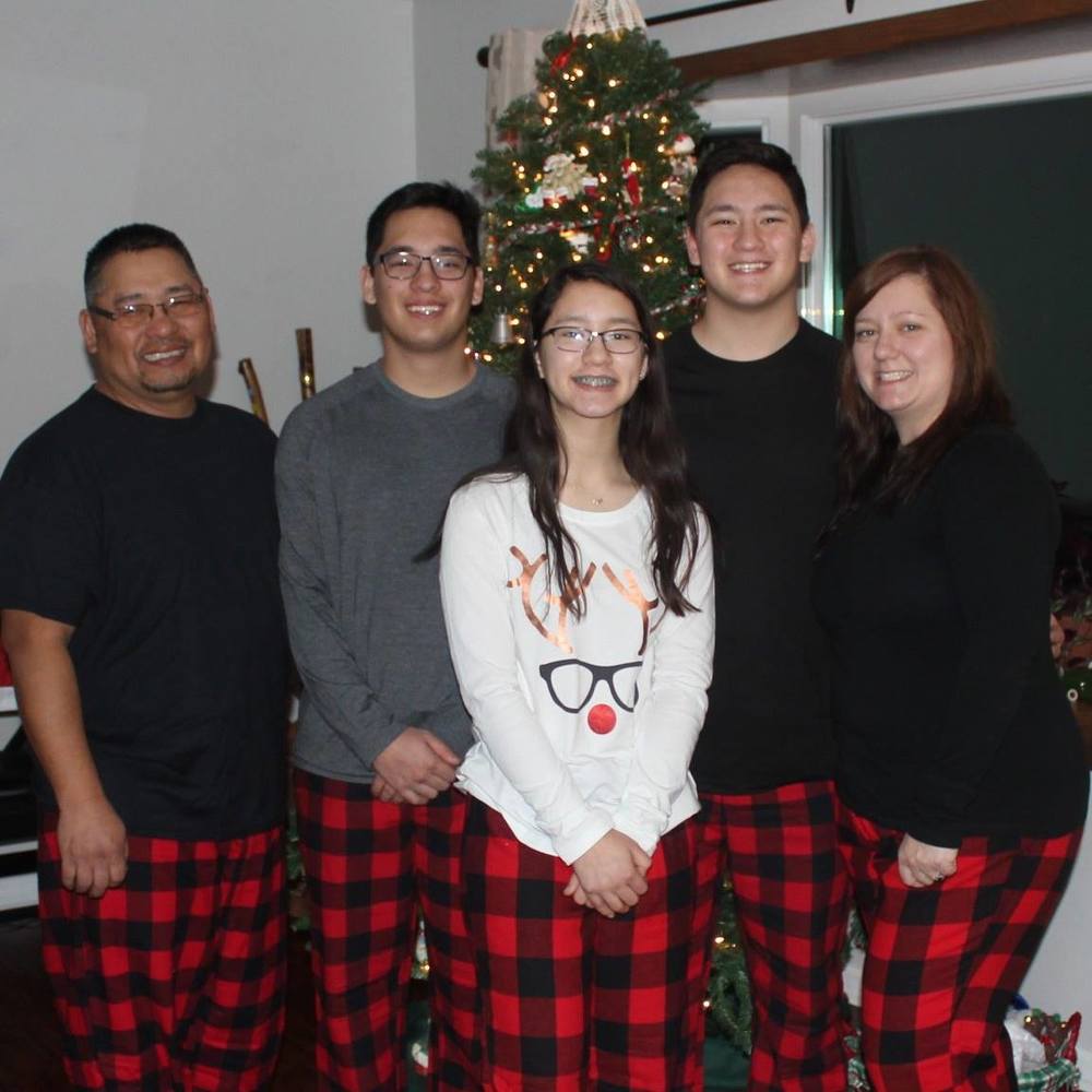 Meet your Posher, Holly